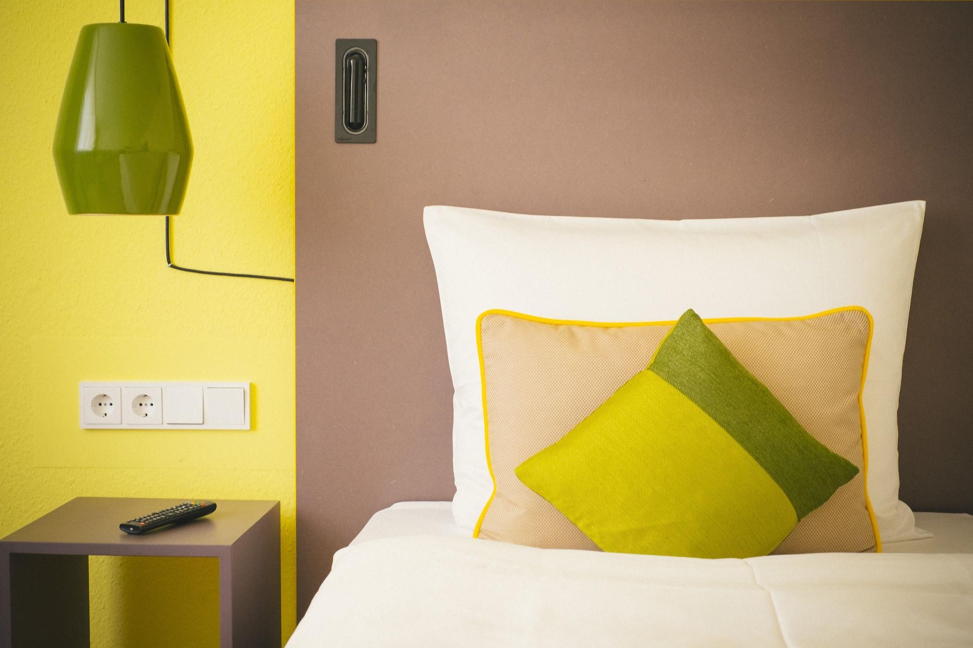 Hotel Vienna House Easy By Wyndham Günzburg Esterno foto