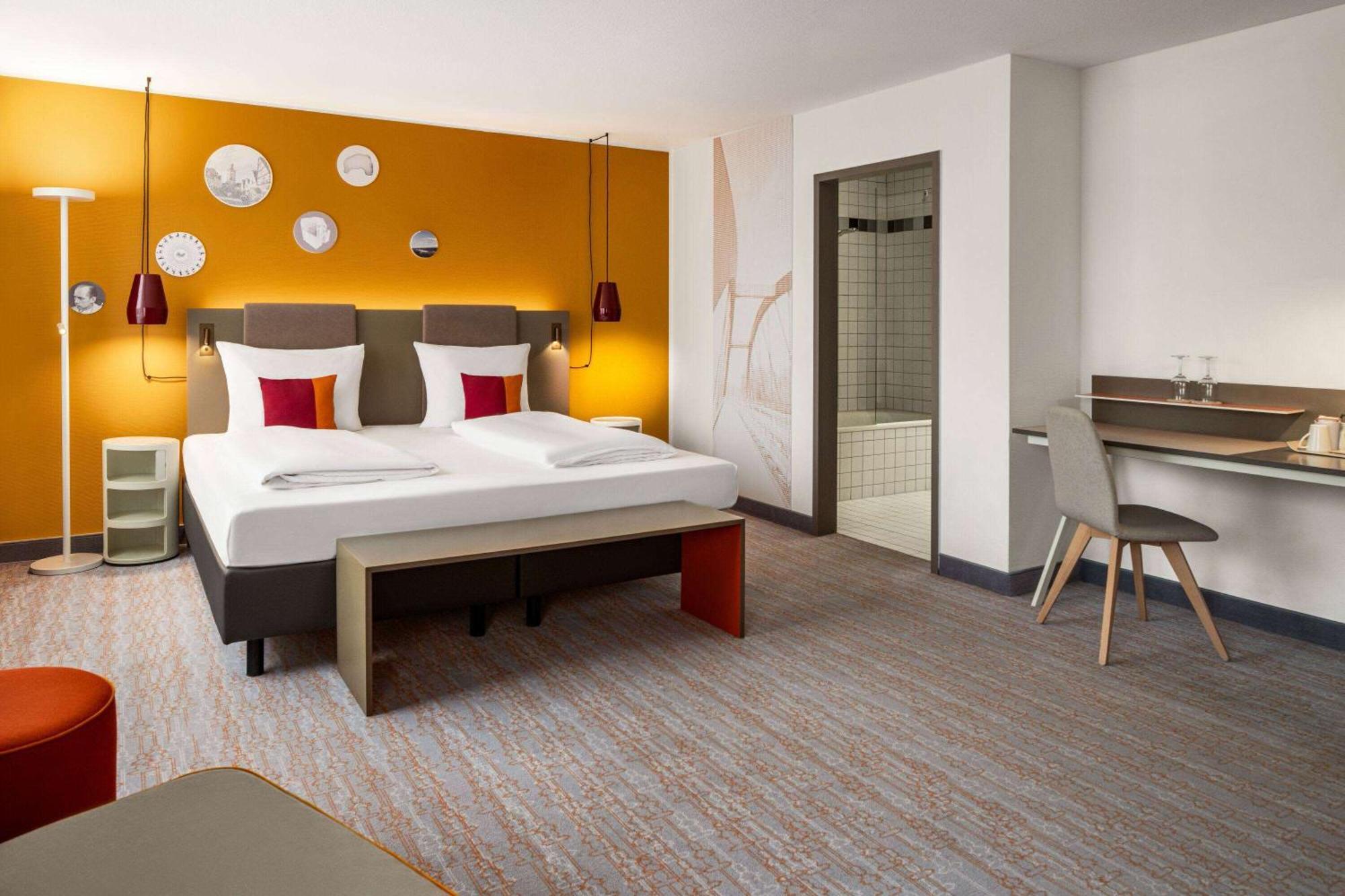 Hotel Vienna House Easy By Wyndham Günzburg Esterno foto