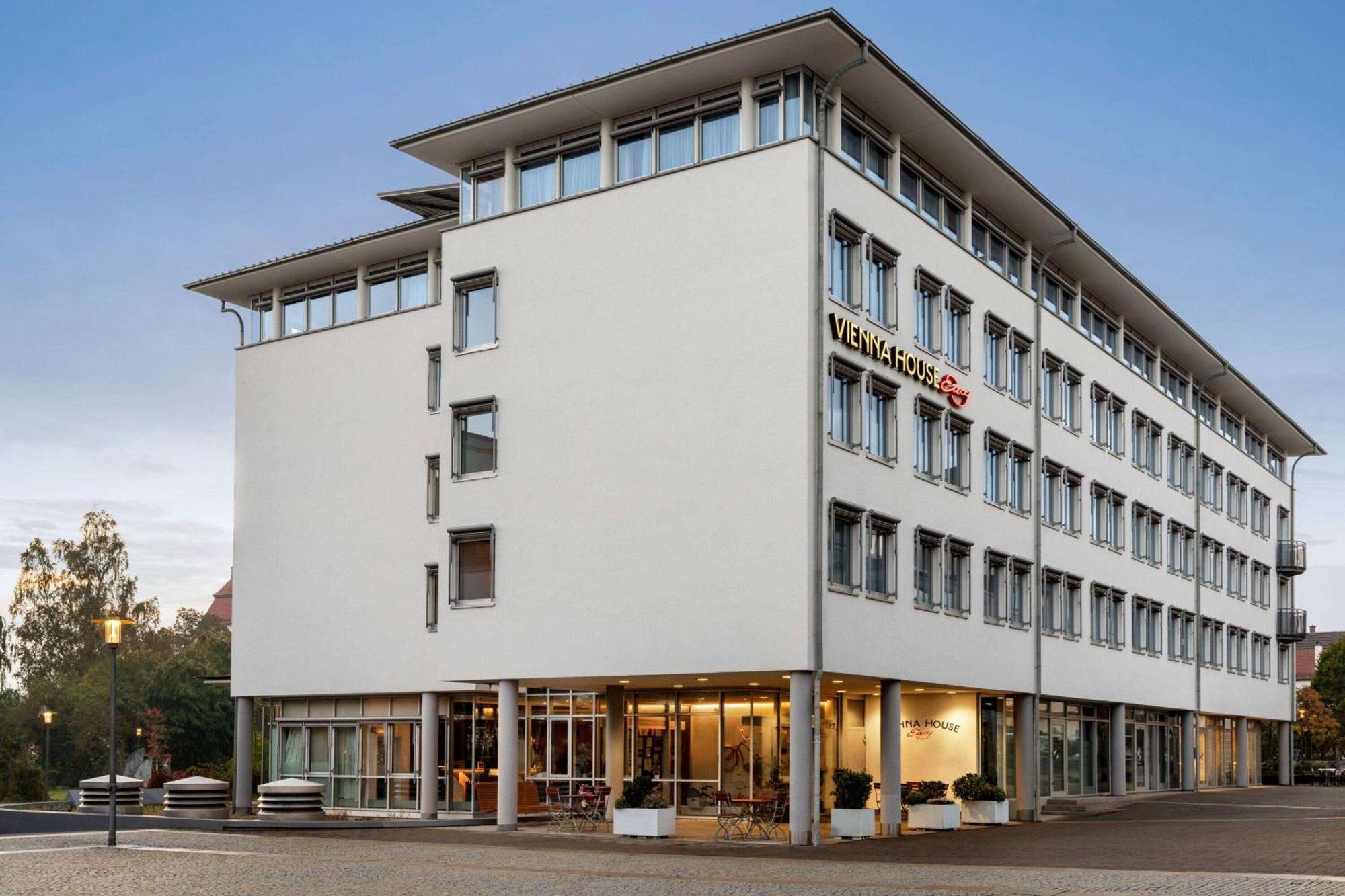 Hotel Vienna House Easy By Wyndham Günzburg Esterno foto